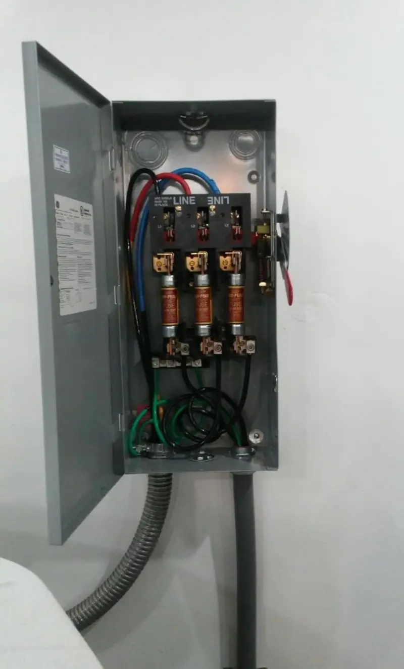 Three-phase disconnect switch installed for Electrical Wiring & Rewiring in Offutt AFB